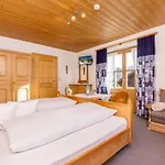 בית הארחה Haus Leiter 3*