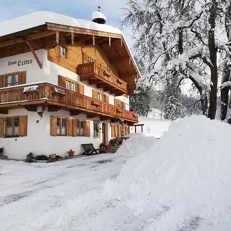 Guest house Haus Leiter Reit im Winkl