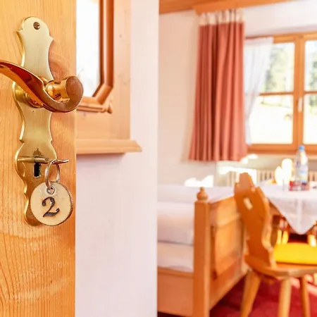 Haus Leiter Guest house Reit im Winkl