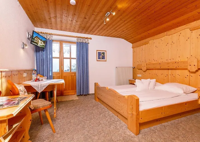 Haus Leiter Penzion